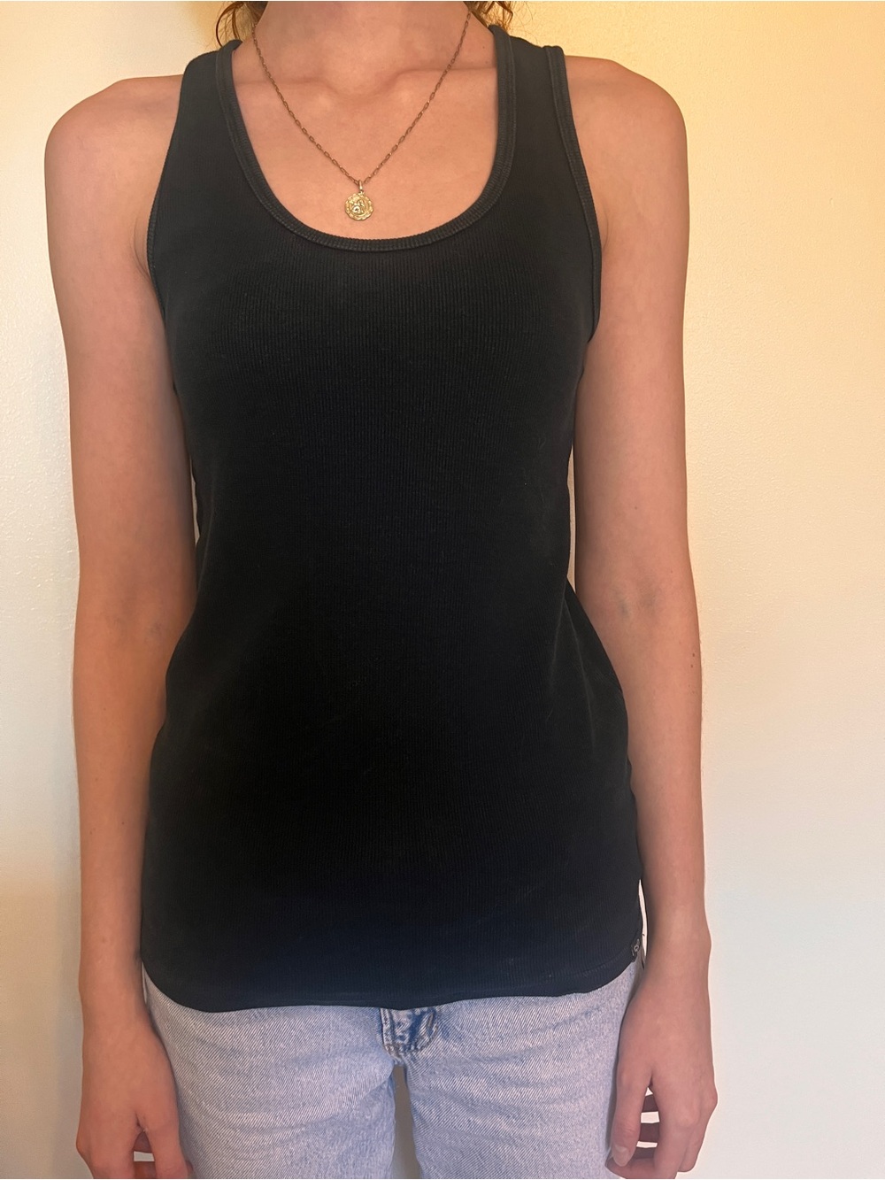TNA Black Ribbed Scoop Tank